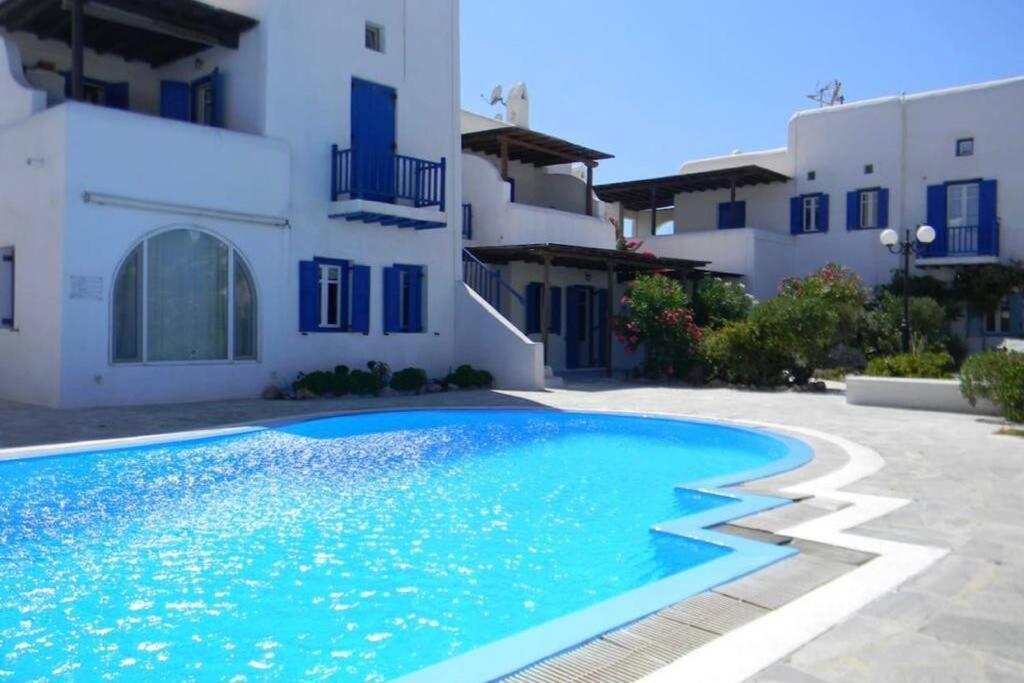 Pigeon House Ornos Beach Mykonos Town Exterior foto